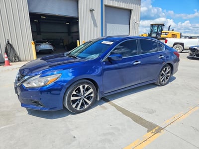 1N4AL3AP8HC****** 2017 Nissan Altima