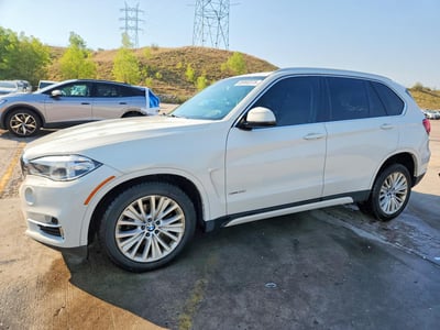 5UXKR0C53G0****** 2016 BMW X5