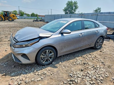 3KPF24AD9RE****** 2024 Kia Forte