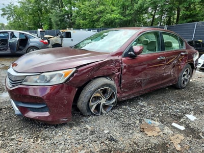 1HGCR2F33HA****** 2017 Honda Accord