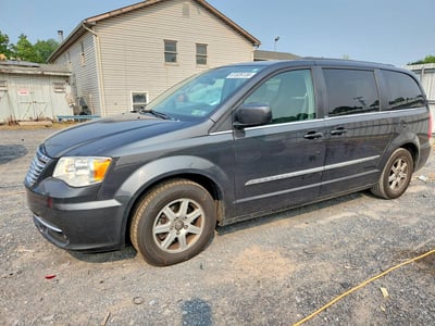 2A4RR5DG2BR****** 2011 Chrysler Town & Country