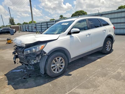5XYPG4A37HG****** 2017 Kia Sorento
