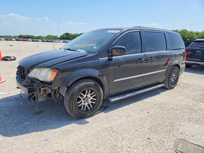 2014 Chrysler Town & Country