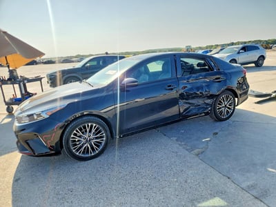 3KPF54AD0PE****** 2023 Kia Forte