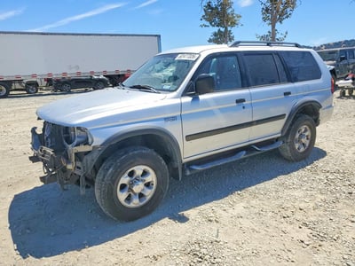 JA4MT21H53J****** 2003 Mitsubishi Montero