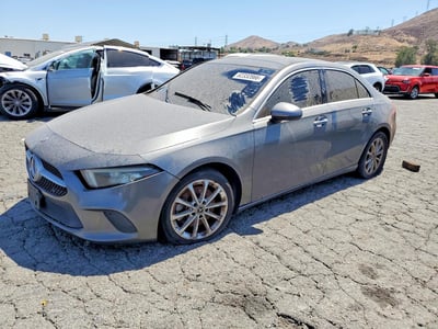 WDD3G4EB2KW****** 2019 Mercedes-Benz A-Class