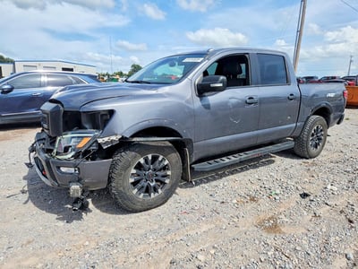 2021 Nissan Titan