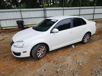 3VWAX7AJ2AM****** 2010 Volkswagen Jetta