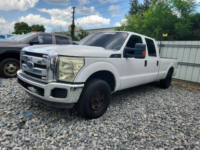 1FT8W3AT0CE****** 2012 Ford F-350