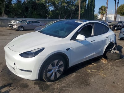 7SAYGDEE4RA****** 2024 Tesla Model Y