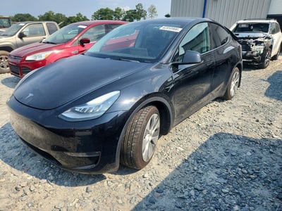 7SAYGAEE7NF****** 2022 Tesla Model Y