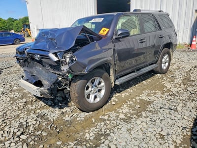 JTEEU5JR7M5****** 2021 Toyota 4Runner