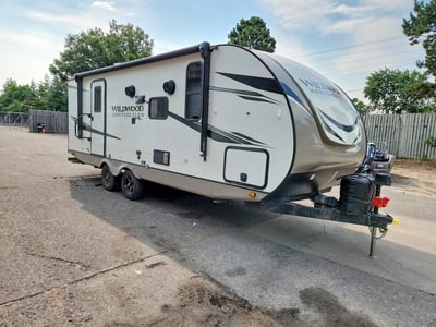4X4TWBX25PU****** 2023 Forest River Wildwood Laminated Towables