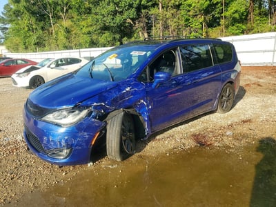 2C4RC1EG9KR****** 2019 Chrysler Pacifica