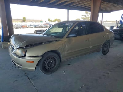 KMHDN46D45U****** 2005 Hyundai Elantra