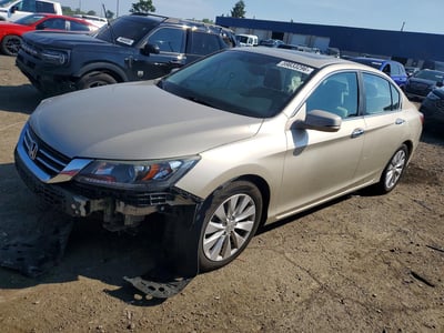 1HGCR2F81DA****** 2013 Honda Accord