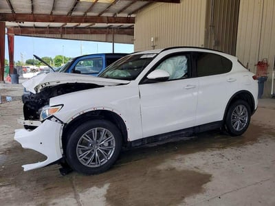 ZASPAJAN5N7****** 2022 Alfa Romeo Stelvio