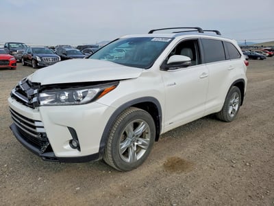 5TDDGRFH6KS****** 2019 Toyota Highlander