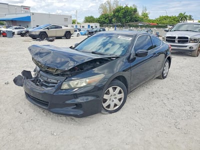 1HGCS1B87BA****** 2011 Honda Accord