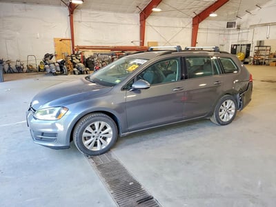 3VW017AU8HM****** 2017 Volkswagen Golf SportWagen