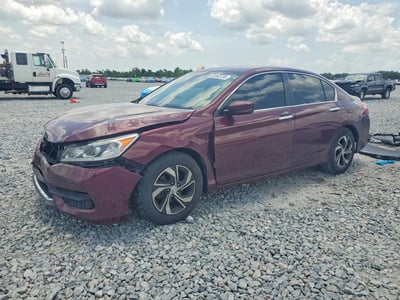 1HGCR2F34HA****** 2017 Honda Accord
