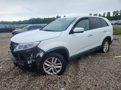 5XYKT3A62FG****** 2015 Kia Sorento