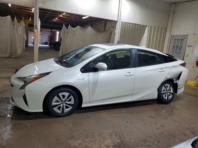 JTDKARFU8G3****** 2016 Toyota Prius