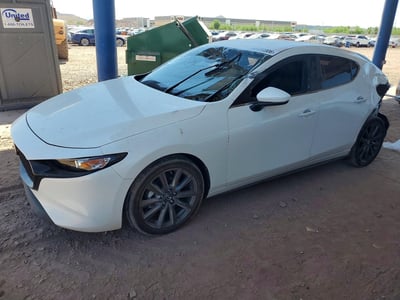 JM1BPAKL5N1****** 2022 Mazda 3