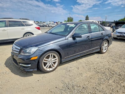 WDDGF4HB3CR****** 2012 Mercedes-Benz C-Class