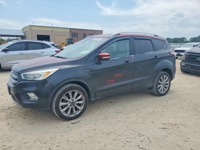 1FMCU9JD4HU****** 2017 Ford Escape