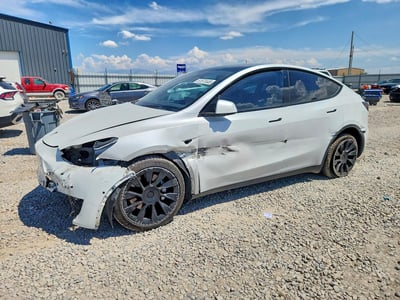 5YJYGDEE3LF****** 2020 Tesla Model Y