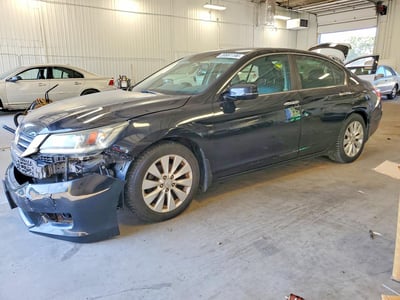1HGCR2F88DA****** 2013 Honda Accord