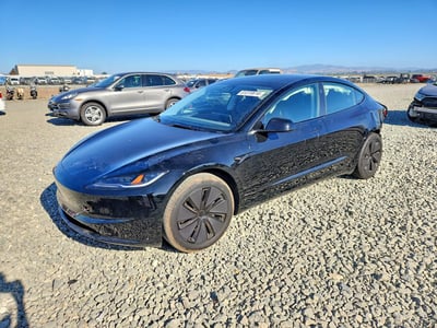 5YJ3E1EA3RF****** 2024 Tesla Model 3