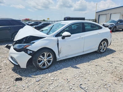 1G1BF5SM3J7****** 2018 Chevrolet Cruze