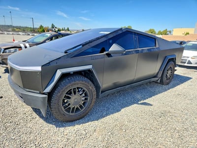 7G2CEHED5RA****** 2024 Tesla Cybertruck