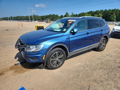 3VV3B7AX0JM****** 2018 Volkswagen Tiguan