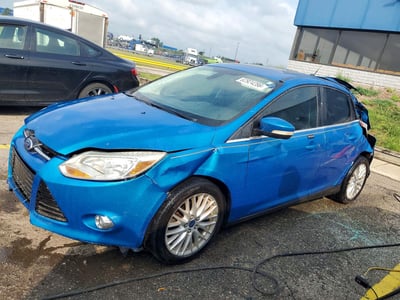 1FAHP3M27CL****** 2012 Ford Focus