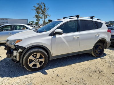 JTMRFREV6FD****** 2015 Toyota RAV4