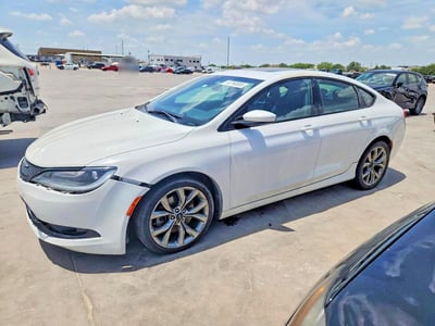 1C3CCCBG1FN****** 2015 Chrysler 200