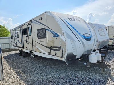 5ZT2FEXB1JS****** 2018 Forest River Freedom Express