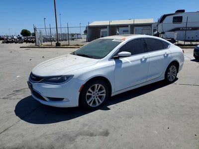1C3CCCAB5FN****** 2015 Chrysler 200