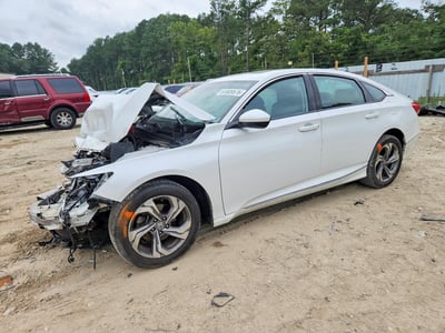 1HGCV1F4XJA****** 2018 Honda Accord
