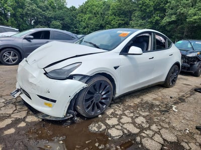 7SAYGDEF6NF****** 2022 Tesla Model Y