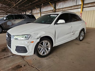 WA1BFCFS9GR****** 2016 Audi Q3