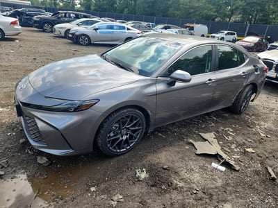 2025 Toyota Camry Hybrid