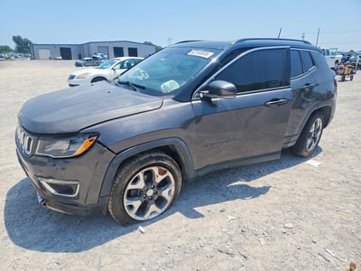 3C4NJDCB3JT****** 2018 Jeep Compass
