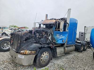 1XPHDB9X96N****** 2006 Peterbilt 386