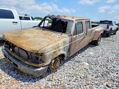 1FTJW35F9TE****** 1996 Ford F-350
