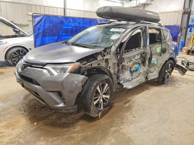 JTMWFREV0HJ****** 2017 Toyota RAV4