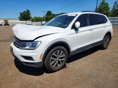 3VV2B7AX8KM****** 2019 Volkswagen Tiguan